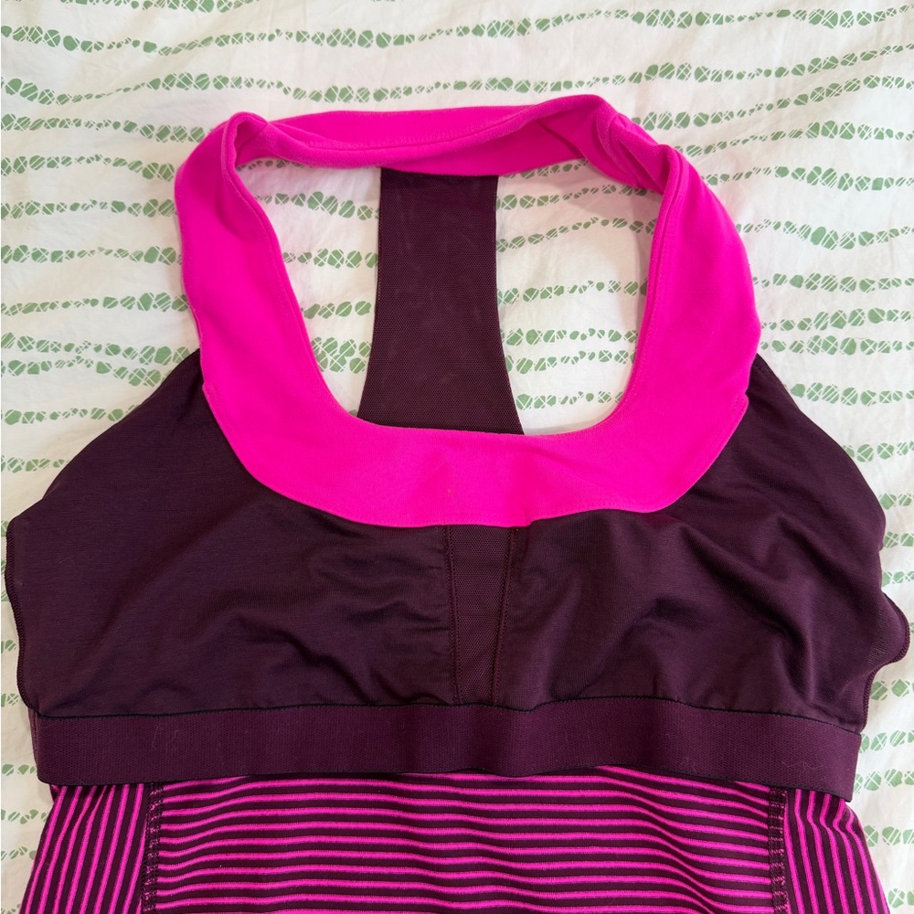Lululemon Scoop Neck Tank
Hyper Stripe Raspberry Glo Light / Raspberry Glo Light - Picture 5 of 5